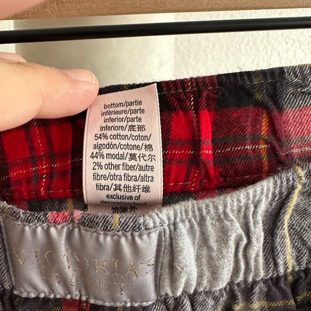 Victoria’s Secret Gray Top & Plaid Pajama Pants Set – Size Large - Picture 12 of 14